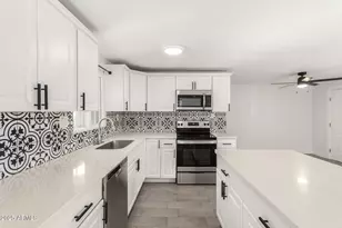 240 N Monte Vista St, Chandler, AZ 85225 - Photo 23