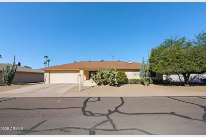 17818 N Buntline Drive, Sun City West, AZ 85375 - Photo 7