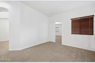 16031 W Shangri La Road, Surprise, AZ 85379 - Photo 33