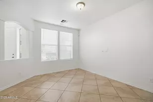 16031 W Shangri La Rd, Surprise, AZ 85379 - Photo 9