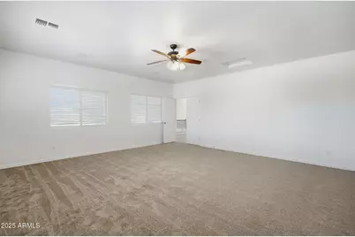 16031 W Shangri La Road, Surprise, AZ 85379 - Photo 35