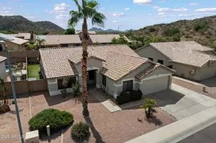 1611 E Runion Dr, Phoenix, AZ 85024 - Photo 33