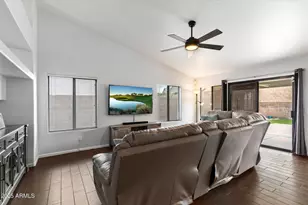 1611 E Runion Dr, Phoenix, AZ 85024 - Photo 13