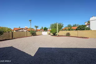 10572 E Bella Vista Dr, Scottsdale, AZ 85258 - Photo 39