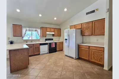 17633 W Ocotillo Road, Waddell, AZ 85355 - Photo 11