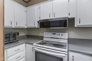 17200 W Bell Rd, Surprise, AZ 85374 - Photo 13