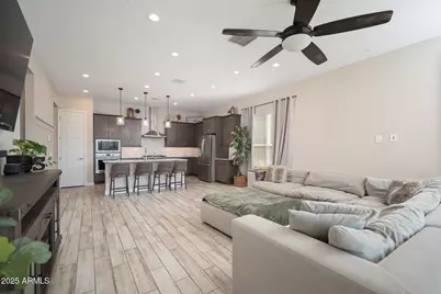 21635 N 102nd Avenue, Peoria, AZ 85382 - Photo 9
