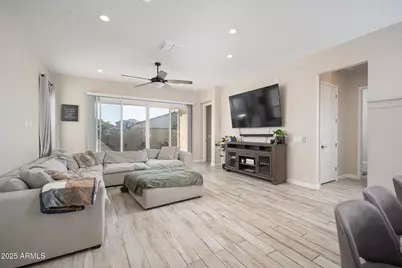 21635 N 102nd Avenue, Peoria, AZ 85382 - Photo 11