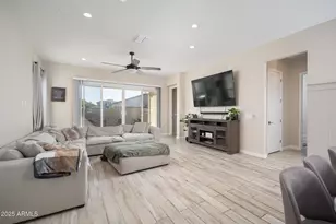 21635 N 102nd Ave, Peoria, AZ 85382 - Photo 11