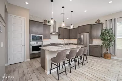 21635 N 102nd Avenue, Peoria, AZ 85382 - Photo 3