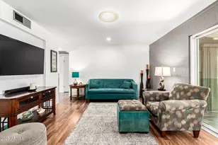 10613 W Clair Dr, Sun City, AZ 85351 - Photo 7