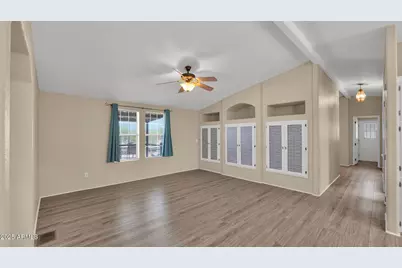 37705 N 16th Street, Phoenix, AZ 85086 - Photo 17