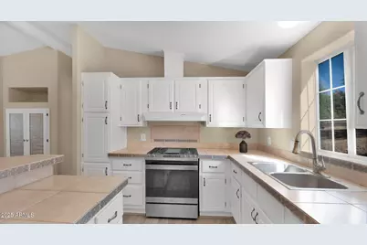 37705 N 16th Street, Phoenix, AZ 85086 - Photo 21