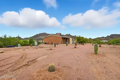 1000 W Whiteley Street, Apache Junction, AZ 85120 - Photo 37