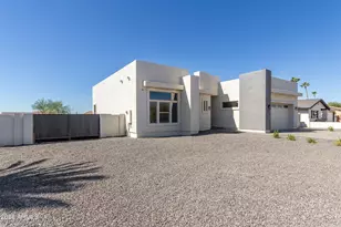 14730 S Rory Calhoun Dr, Arizona City, AZ 85123 - Photo 3