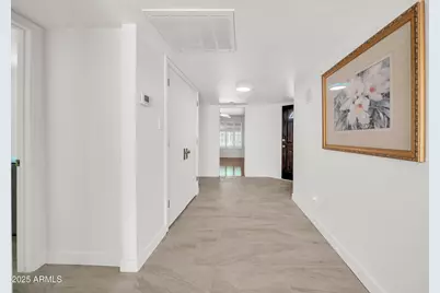 7817 E Sage Drive, Scottsdale, AZ 85250 - Photo 5