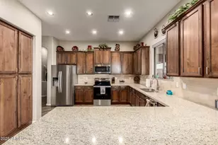 28847 N Ashbrook Ln, San Tan Valley, AZ 85144 - Photo 17