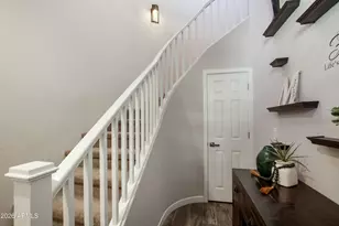 250 W Queen Creek Rd, Chandler, AZ 85248 - Photo 21