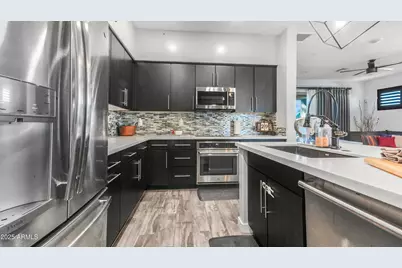 250 W Queen Creek Road #204, Chandler, AZ 85248 - Photo 7