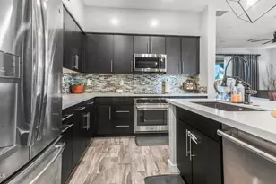 250 W Queen Creek Rd, Chandler, AZ 85248 - Photo 7