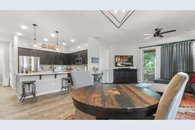 250 W Queen Creek Road #204, Chandler, AZ 85248 - Photo 5