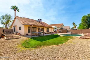 15718 W Durango St, Goodyear, AZ 85338 - Photo 17