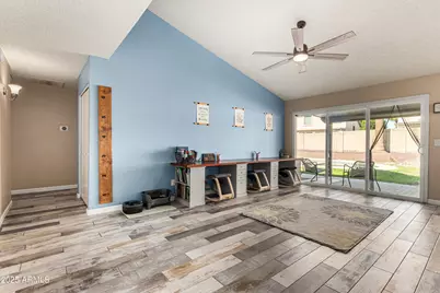 15718 W Durango Street, Goodyear, AZ 85338 - Photo 3