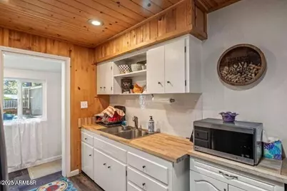 3355 Little Pine Drive, Overgaard, AZ 85933 - Photo 15