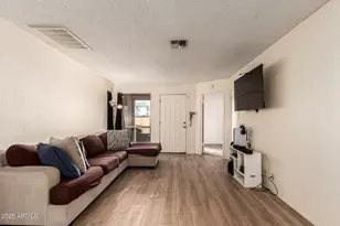 20236 N 6th Dr, Phoenix, AZ 85027 - Photo 5