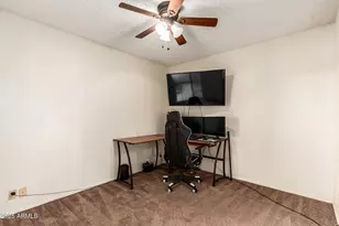 20236 N 6th Dr, Phoenix, AZ 85027 - Photo 17