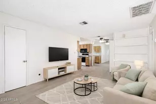 20236 N 6th Dr, Phoenix, AZ 85027 - Photo 3