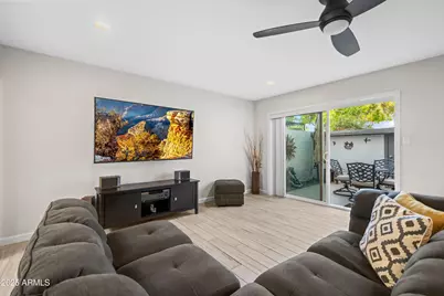 8584 E Indian School Road #F, Scottsdale, AZ 85251 - Photo 7