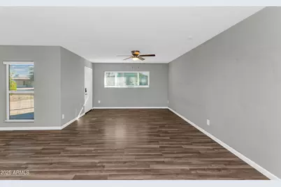 11620 N 31st Drive, Phoenix, AZ 85029 - Photo 7