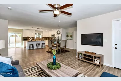 11620 N 31st Drive, Phoenix, AZ 85029 - Photo 3