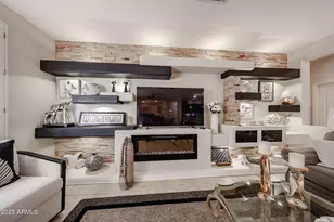 15267 W Pinehurst Ln, Surprise, AZ 85374 - Photo 9