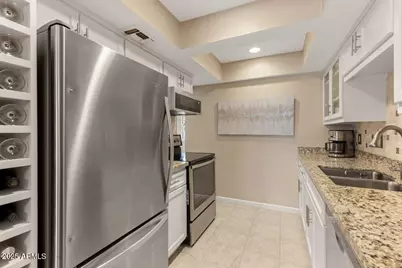 1252 E Medlock Drive, Phoenix, AZ 85014 - Photo 11