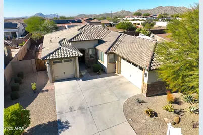 15204 S 183rd Avenue, Goodyear, AZ 85338 - Photo 1