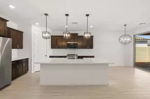 15984 W Desert Spoon Dr, Surprise, AZ 85379 - Photo 5