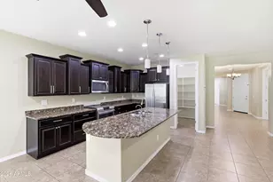 26005 N 106th Dr, Peoria, AZ 85383 - Photo 7