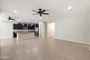 26005 N 106th Dr, Peoria, AZ 85383 - Photo 13