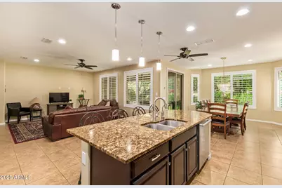 26005 N 106th Drive, Peoria, AZ 85383 - Photo 13