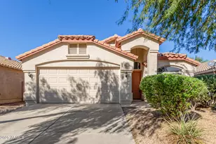 678 E Leslie Ave, San Tan Valley, AZ 85140 - Photo 1