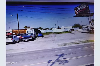 2942 W Buckeye Road W, Phoenix, AZ 85009 - Photo 1