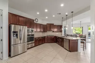 12652 W Maya Way, Peoria, AZ 85383 - Photo 13