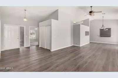 1541 E Colonial Drive, Chandler, AZ 85249 - Photo 5