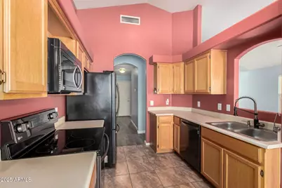 8432 W Troy Street, Peoria, AZ 85382 - Photo 11