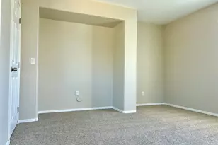 1963 S Starling Dr, Gilbert, AZ 85295 - Photo 9