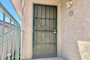 623 W Guadalupe Rd, Mesa, AZ 85210 - Photo 1