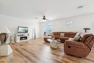 15758 W Cortez St, Surprise, AZ 85379 - Photo 15