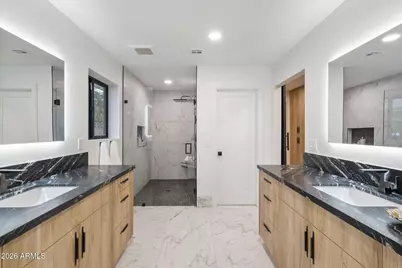 1413 E San Miguel Avenue, Phoenix, AZ 85014 - Photo 15